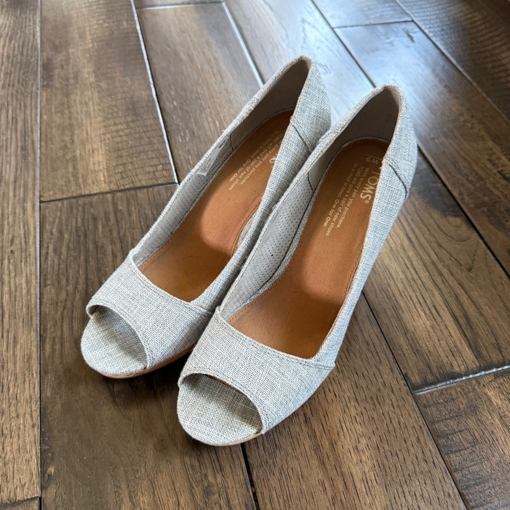 TOMS Women Oatmeal Heather Textile Cork Wrapped Peep Toe Wedge Heels Size‎ 9M